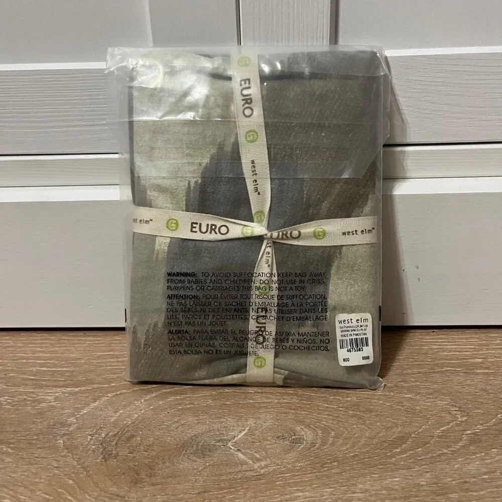 New West Elm Sahara Ikat Printed Cotton‎ Euro 1-Sham 26" x 26" Neutral - Picture 2 of 4